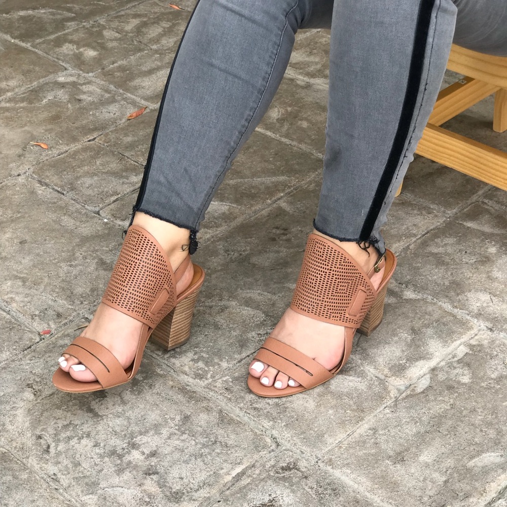 Perforated Buckled Peep Toe Block Heel Sandal - Picture 5 of 6